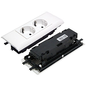 LEGRAND 077432 Модуль розетки 2х2К+З, 2М, [Schuko] безвинт зажимы, с суппортом и лиц панел, Mosaic