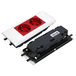 LEGRAND 077452 Модуль розетки 2х2К+З, 4М, [Schuko] с суппортом и лиц панелью, с мех.блок., Mosaic
