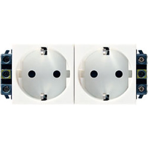 LEGRAND 077602 Модуль розетки 2х2К+3, 4М, [Schuko] проходной (в короб), с защитными шторками, Mosaic