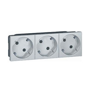 LEGRAND 079283 Модуль розетки 3х2К+3 под углом 45°, [Schuko] безвинт зажимы, с лиц панелью, Mosaic