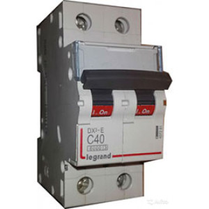 LEGRAND 407281 Автоматический выключатель, серия DX3-E, С40A, 6kA, 2-полюсный LEGRAND 407281 Автоматический выключатель, серия DX3-E, С40A, 6kA, 2-полюсный