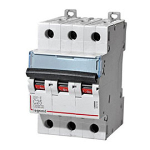 LEGRAND 407293 Автоматический выключатель, серия DX3-E, С25A, 6kA, 3-полюсный