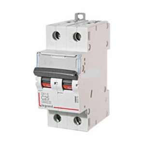 LEGRAND 407802 Автоматический выключатель, серия DX3, С25A, 10kA, 2-полюсный LEGRAND 407802 Автоматический выключатель, серия DX3, С25A, 10kA, 2-полюсный