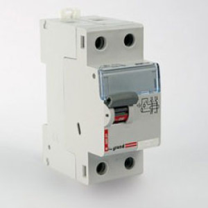 LEGRAND 411514 Дифференциальный выключатель, серия DX3, 25A, 100mA, 2-полюсный, тип АС LEGRAND 411514 Дифференциальный выключатель, серия DX3, 25A, 100mA, 2-полюсный, тип АС